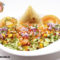 Kichererbsen und Samosa indisches Gericht